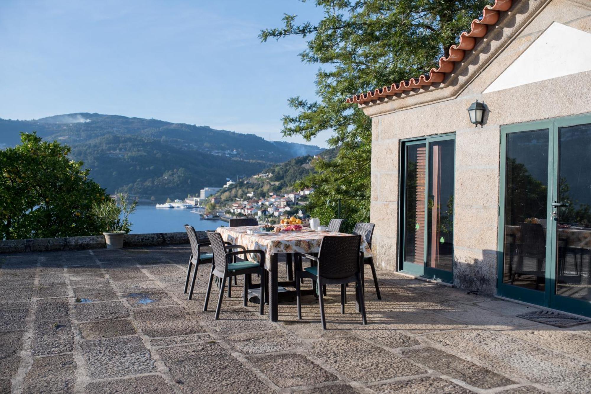 Casa Da Torre, Porto Manso Villa Ribadouro Luaran gambar