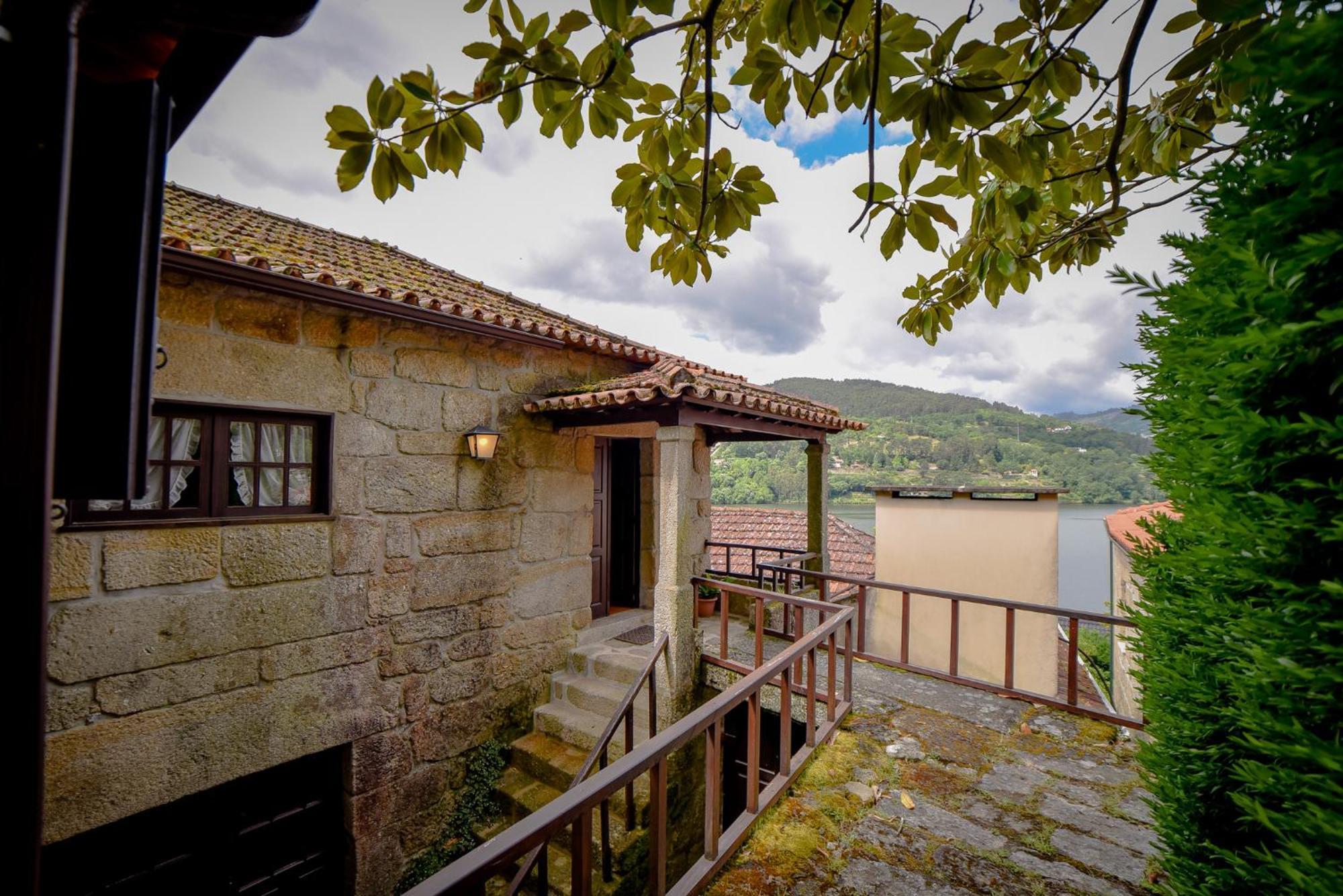 Casa Da Torre, Porto Manso Villa Ribadouro Luaran gambar